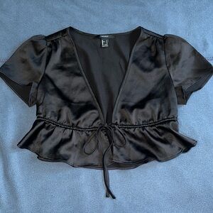 F21 Low V neck Crop Top